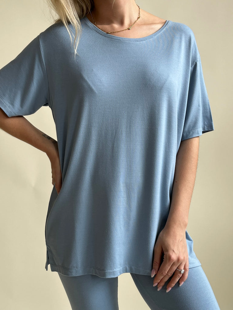 LIKE BUTTER oversize T-shirt - Dusty blue